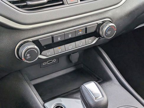 New 2025 Nissan Altima 2.5 S image 23