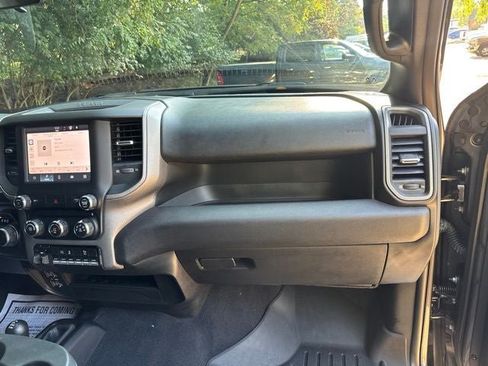 Used 2024 RAM 2500 Tradesman w/ Chrome Appearance Group AWD/4WD image 28
