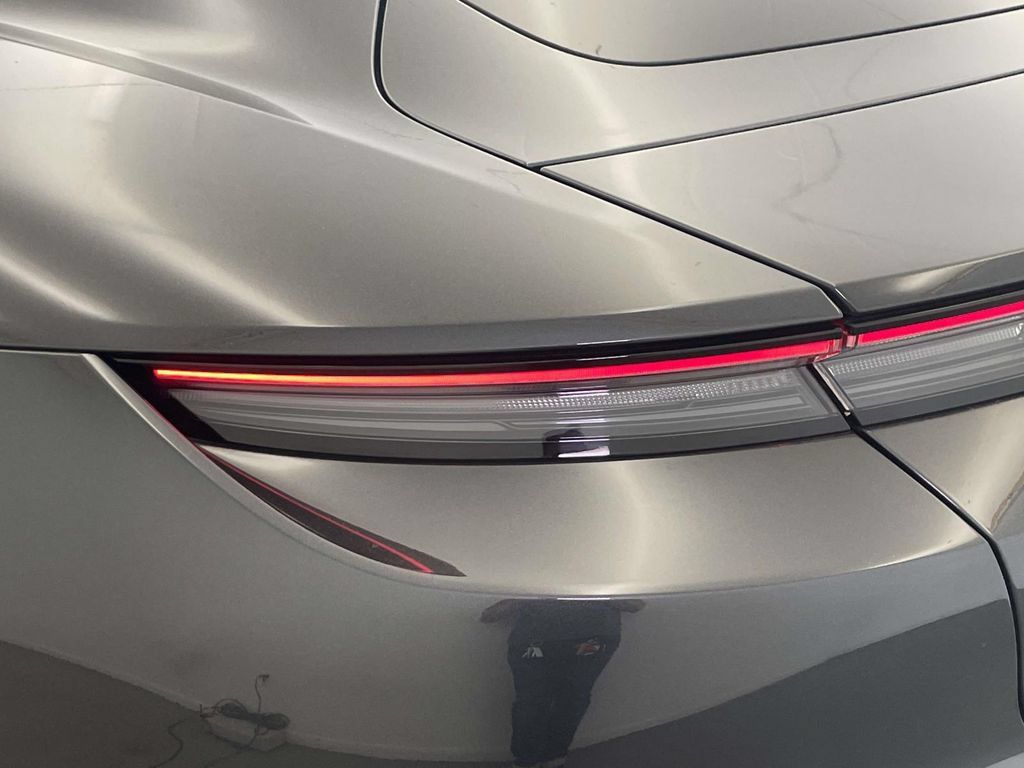 Certified 2025 Porsche Taycan 4S AWD/4WD image 16