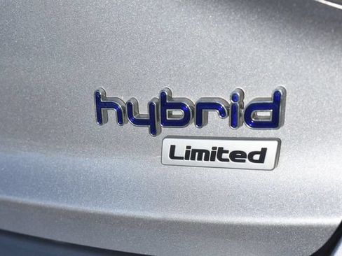Used 2016 Hyundai Sonata Limited w/ Option Group 02 FWD image 18