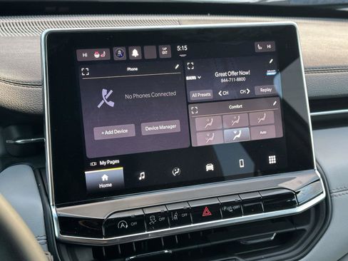 Used 2024 Jeep Compass Limited image 24