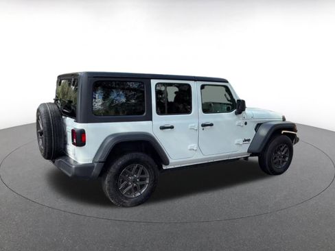 Used 2025 Jeep Wrangler Sport S image 15