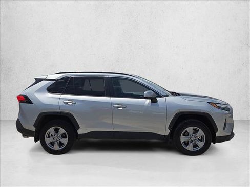 Used 2024 Toyota RAV4 XLE w/ Convenience Package AWD/4WD image 4