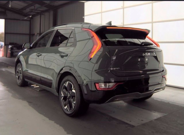 Certified 2023 Kia Niro Wind FWD image 4