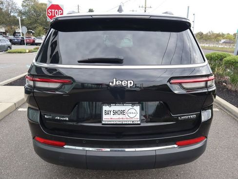 Used 2022 Jeep Grand Cherokee L Limited AWD/4WD image 7
