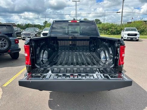 New 2026 RAM 1500 Big Horn AWD/4WD image 5