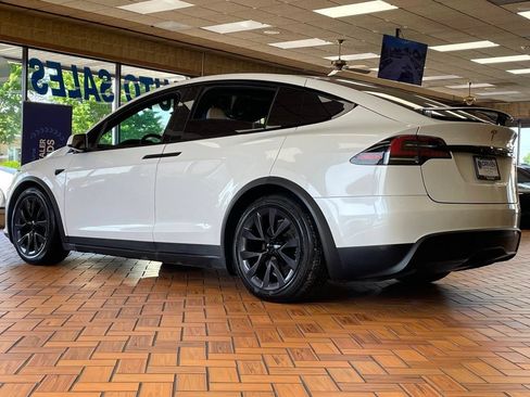 Used 2022 Tesla Model X Plaid AWD/4WD image 7
