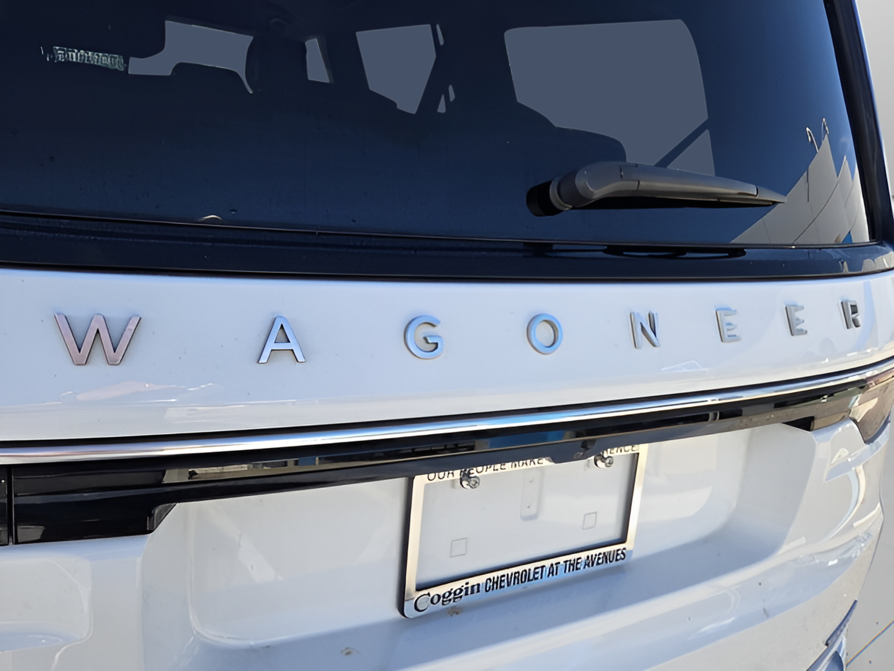 Used 2024 Jeep Wagoneer Series II w/ Flexible Seating Group RWD image 28