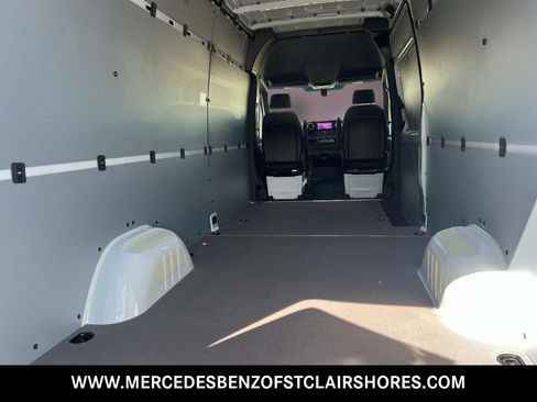 New 2026 Mercedes-Benz Sprinter 2500 image 6