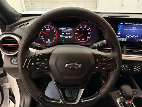 Used 2024 Chevrolet Trax RS w/ Driver Confidence Package FWD image 14