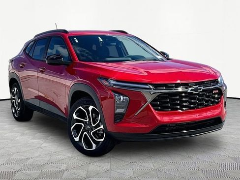 New 2026 Chevrolet Trax RS w/ Sunroof Package FWD image 1
