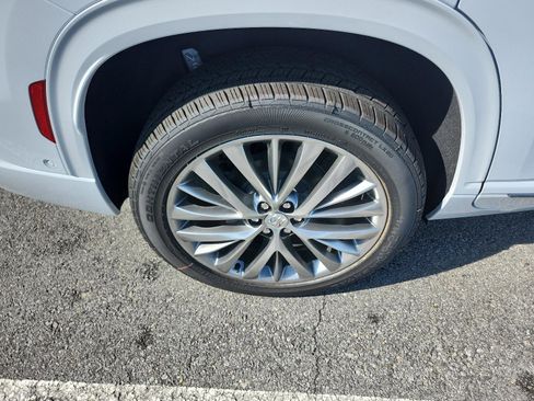 New 2026 Buick Enclave Avenir w/ Super Cruise Package image 4