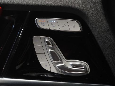 Certified 2025 Mercedes-Benz G 63 AMG 4MATIC image 31