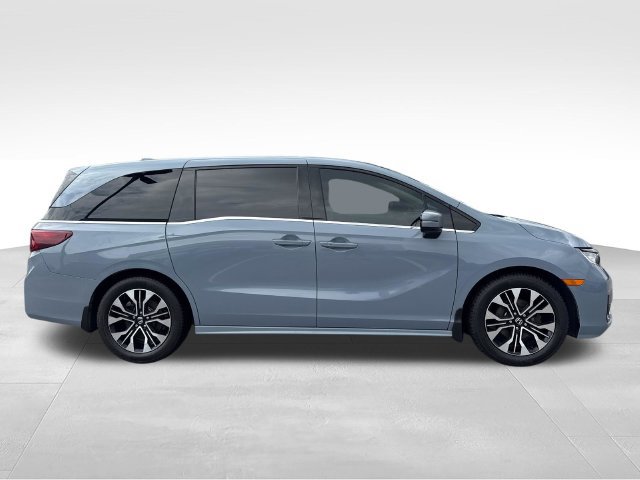 Used 2025 Honda Odyssey Elite image 11