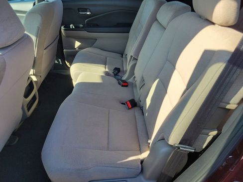 Used 2018 Honda Pilot LX image 14