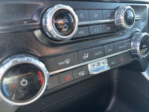 Used 2022 Ford F150 XLT w/ Equipment Group 302A High image 19