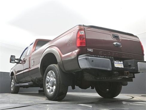 Used 2015 Ford F350 Lariat w/ Chrome Package image 43