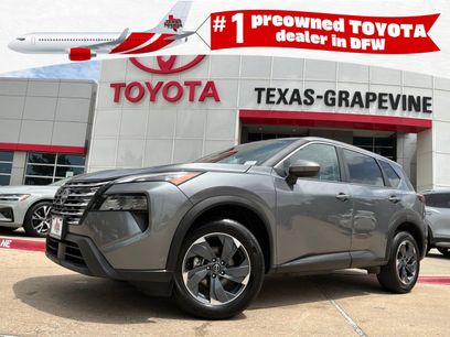 Used 2025 Nissan Rogue SV