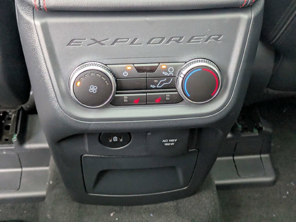 New 2026 Ford Explorer ST-Line w/ ST-Line Street Pack AWD/4WD image 17