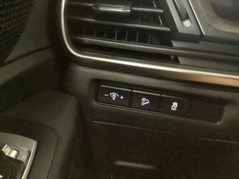 Certified 2023 Kia Telluride S w/ S Sunroof Package AWD/4WD image 27