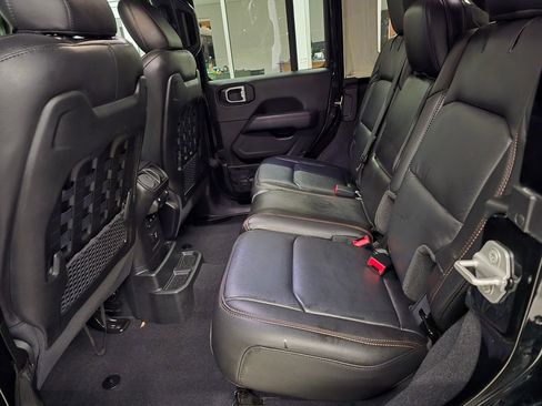 Used 2023 Jeep Wrangler Unlimited Rubicon 392 image 35