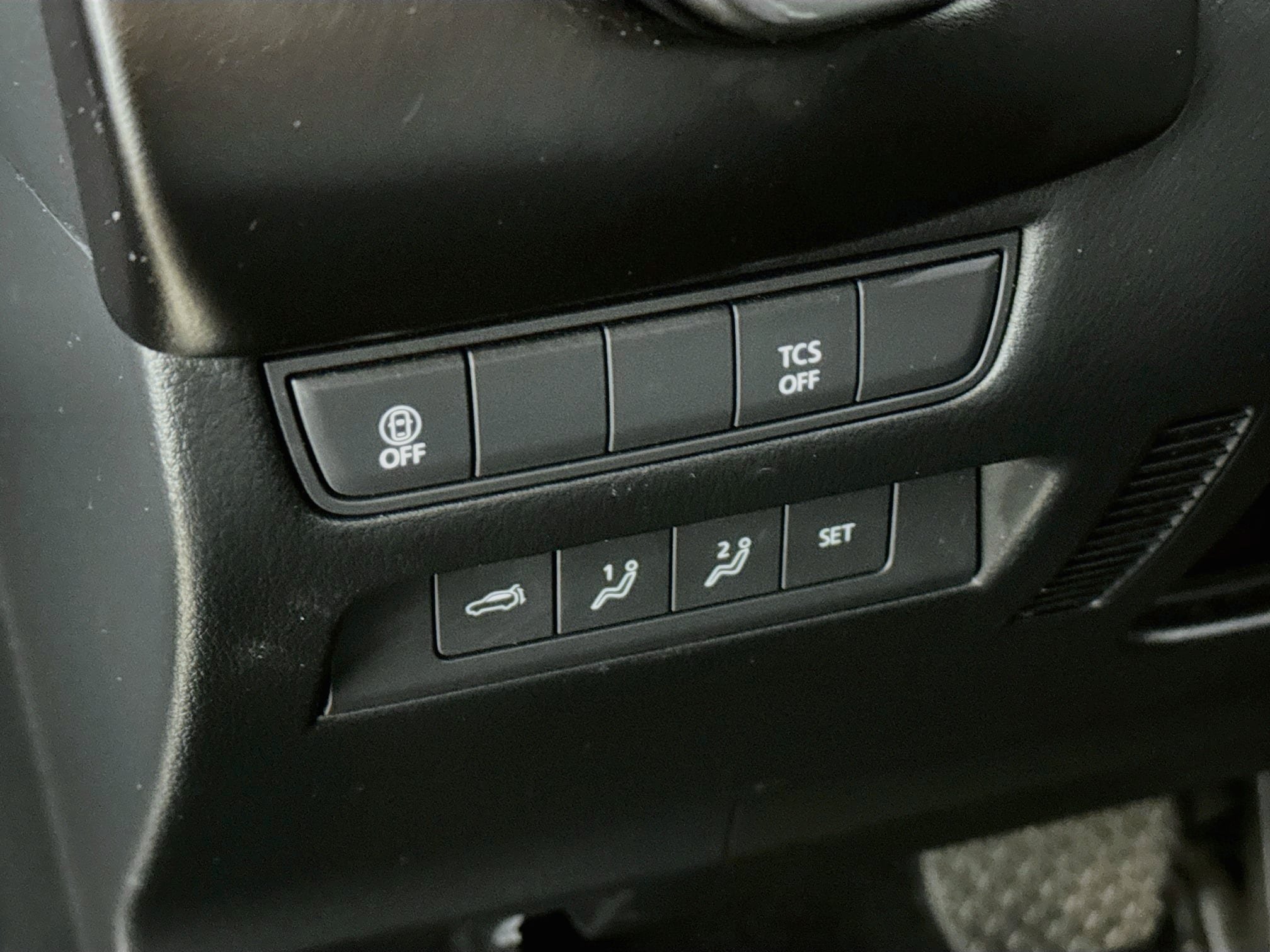 Used 2025 MAZDA CX-50 AWD 2.5 S w/ Premium Plus Pkg image 14