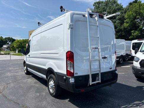 Certified 2024 Ford Transit 250 148 Medium Roof Extended AWD w/ Load Area Protection Package image 8