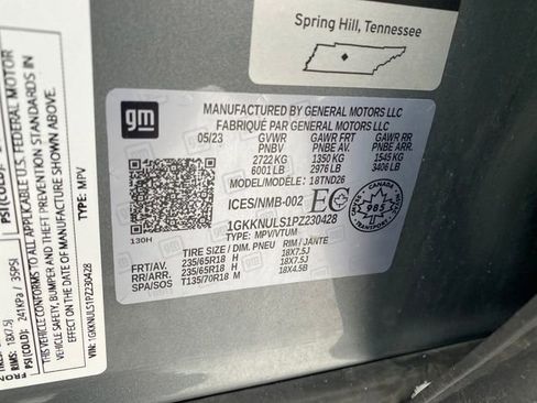 Certified 2023 GMC Acadia SLT image 27