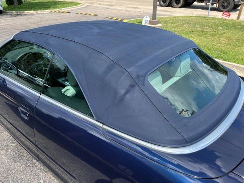 Used 2007 Audi S4 Cabriolet image 37