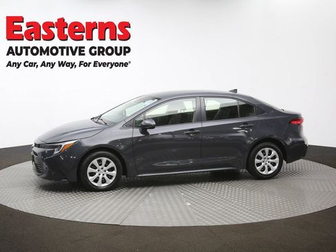 Used 2023 Toyota Corolla LE image 57