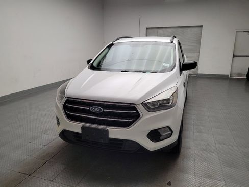 Used 2019 Ford Escape SE FWD image 15