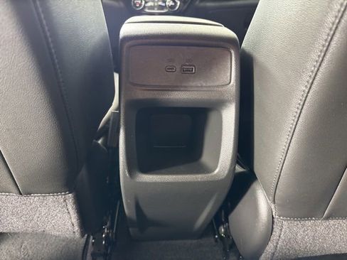 Used 2024 Chevrolet Trax RS w/ Driver Confidence Package FWD image 23