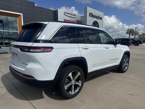 New 2026 Jeep Grand Cherokee Limited AWD/4WD image 7