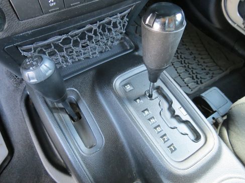 Used 2011 Jeep Wrangler Sport image 20