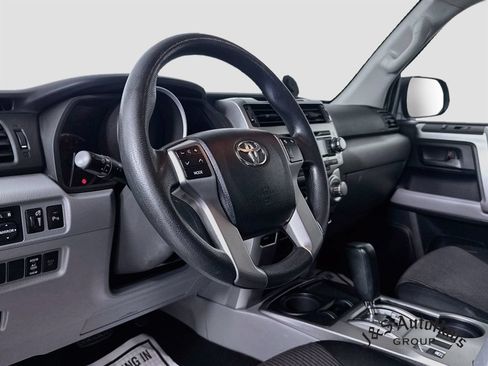 Used 2010 Toyota 4Runner SR5 RWD image 9
