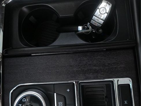 Used 2023 Ford Expedition Platinum RWD image 31