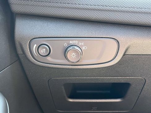 New 2026 Chevrolet TrailBlazer LT w/ Convenience Package FWD image 31