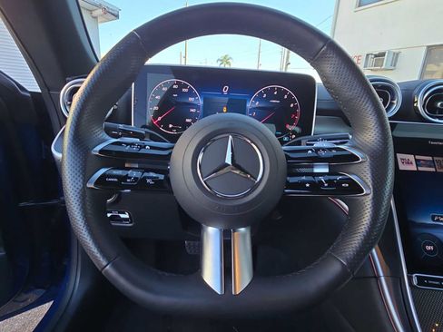 Used 2025 Mercedes-Benz CLE 300 4MATIC Coupe image 20