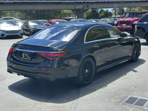 Used 2022 Mercedes-Benz S 500 4MATIC w/ AMG Line Package image 8