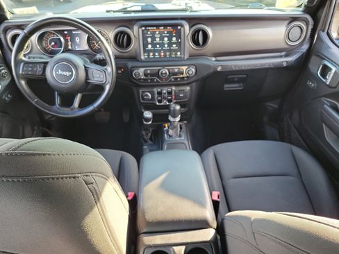 Used 2020 Jeep Wrangler Unlimited Sport S w/ Sun And Sound Package AWD/4WD image 16