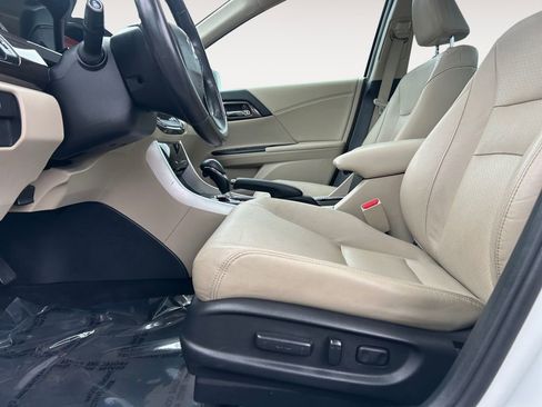 Used 2017 Honda Accord EX-L image 15