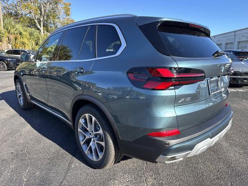 New 2026 BMW X5 xDrive40i w/ Executive Package image 5