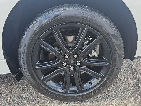 Certified 2024 Ford Edge ST-Line AWD/4WD image 33