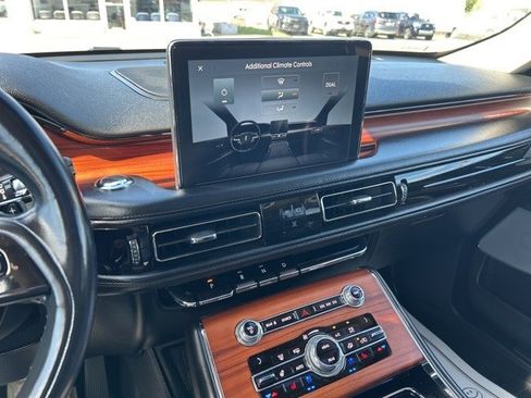 Used 2020 Lincoln Aviator Reserve w/ Equipment Group 201A image 21
