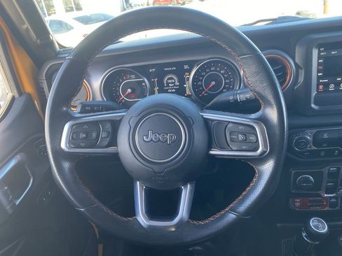 Used 2021 Jeep Gladiator Mojave w/ Safety Group image 16