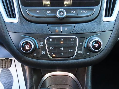 Used 2023 Chevrolet Malibu LT image 29