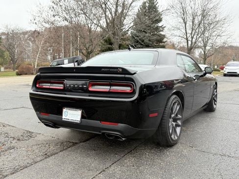 Used 2023 Dodge Challenger R/T Scat Pack w/ Plus Package image 9