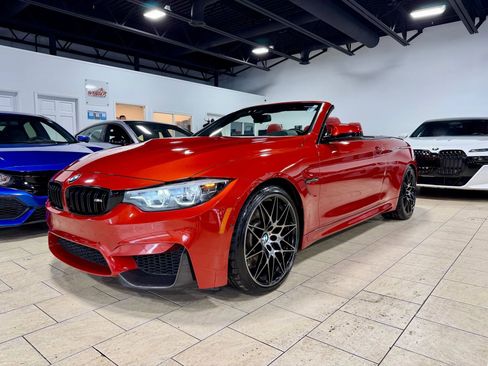 Used 2020 BMW M4 Convertible 2D w/ Competition Package image 14