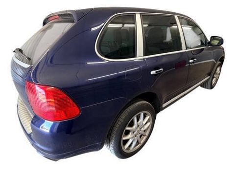 Used 2005 Porsche Cayenne S AWD/4WD image 5