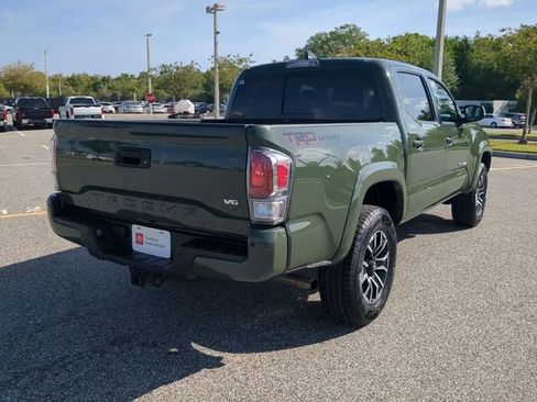 Certified 2022 Toyota Tacoma TRD Sport w/ Technology Package image 4